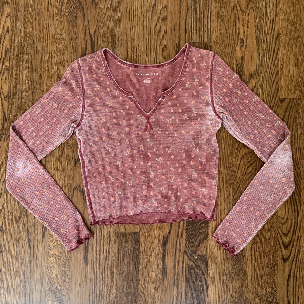 American Eagle Floral Long Sleeve